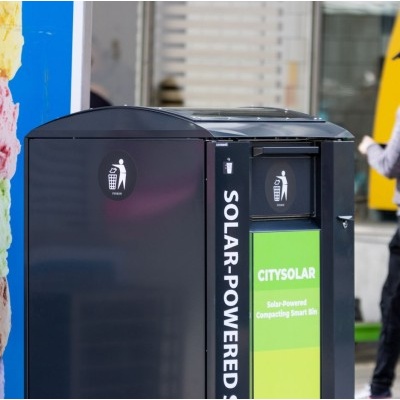 CitySolar solarny pojemnik samo prasujący  - Smart City
